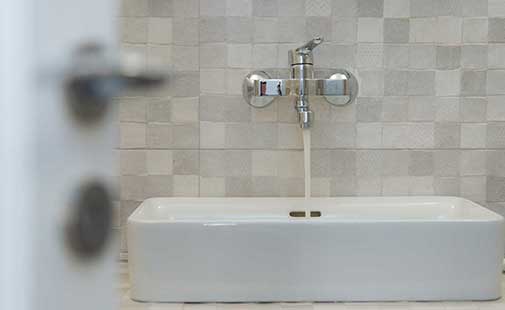 Το μπάνιο στο Ζέφυρος